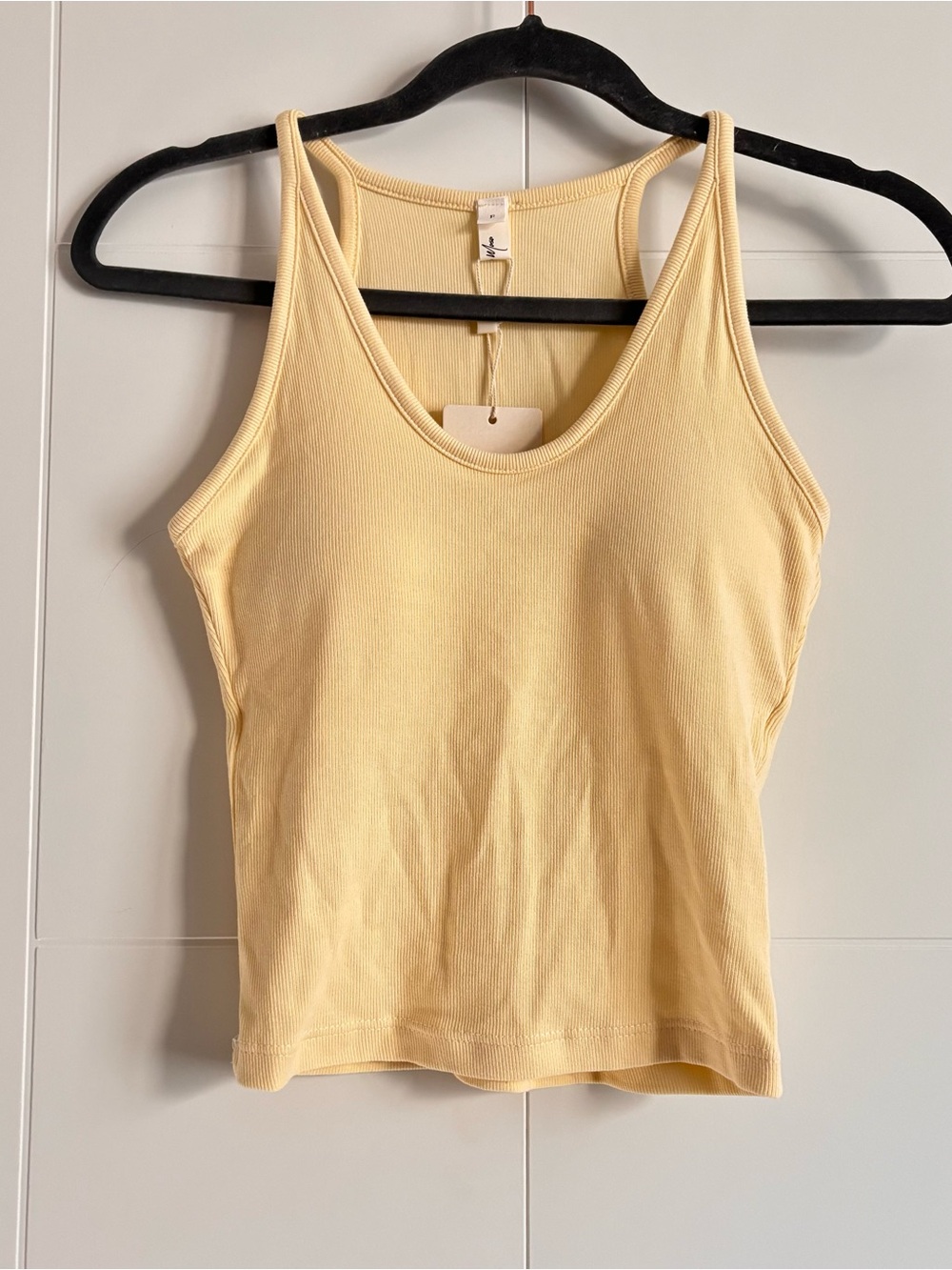 3/$45 Butter Yellow Ribbed Scoop Neck Tank Top - with built in bra